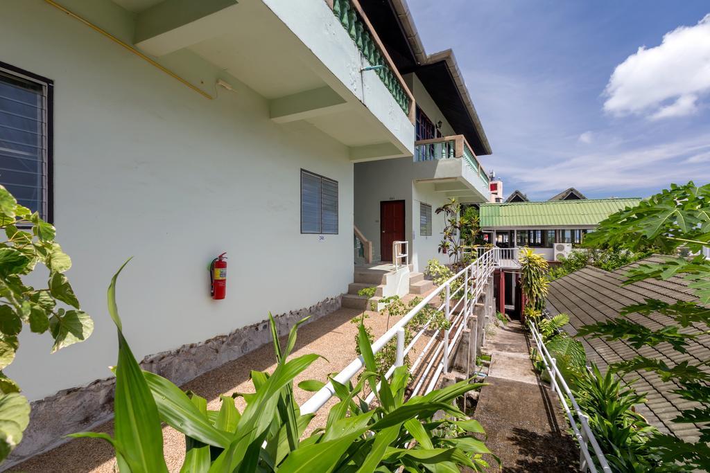 Royal Crown Hotel & Palm Spa Resort Patong Exterior photo