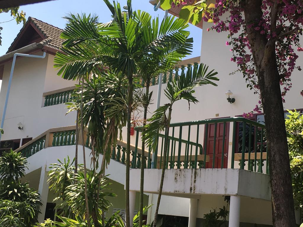 Royal Crown Hotel & Palm Spa Resort Patong Exterior photo