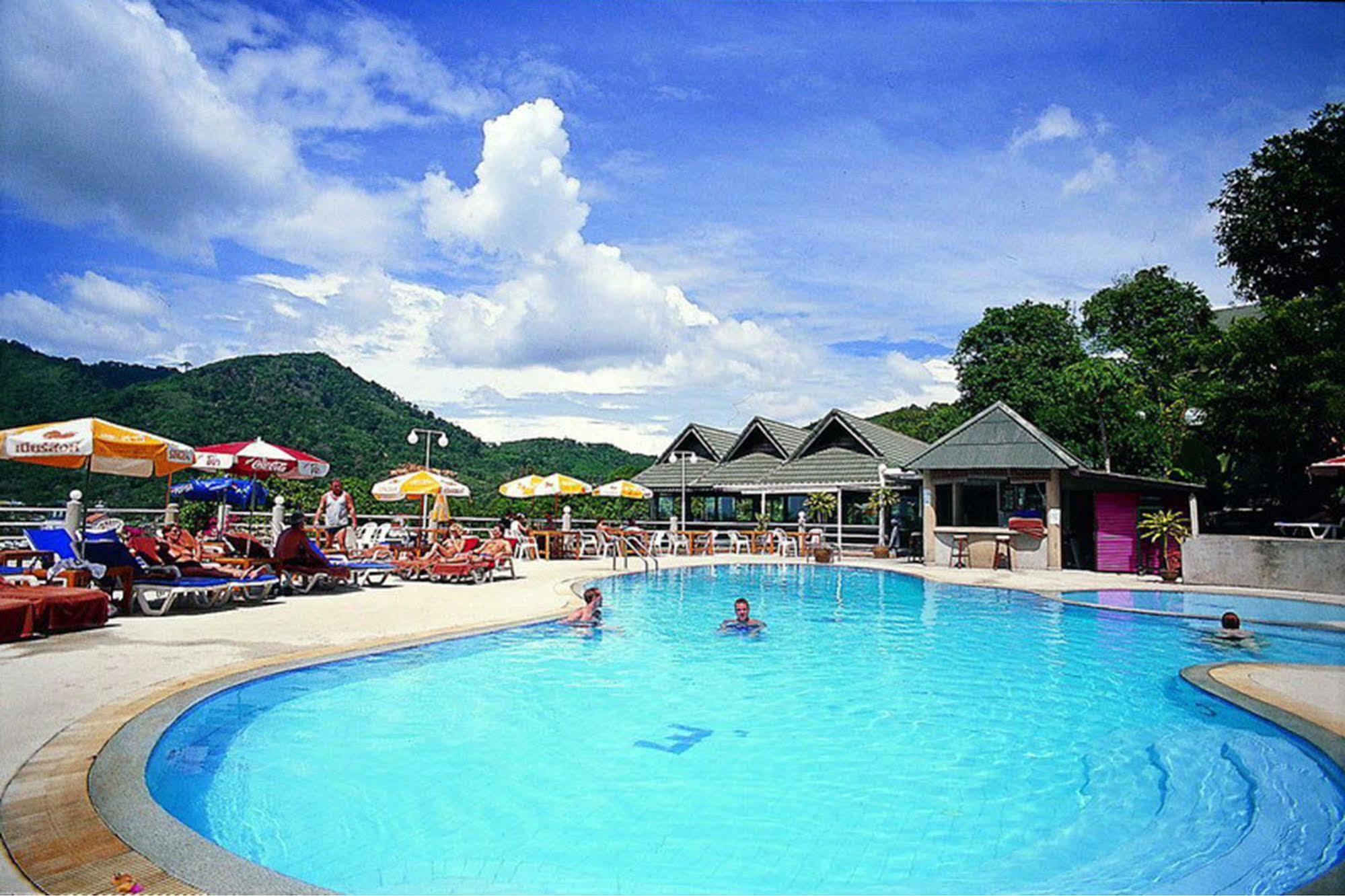 Royal Crown Hotel & Palm Spa Resort Patong Exterior photo